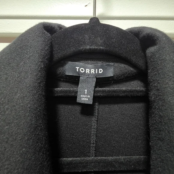 Torrid Black Double-Breasted Trench Coat - Picture 3 of 5